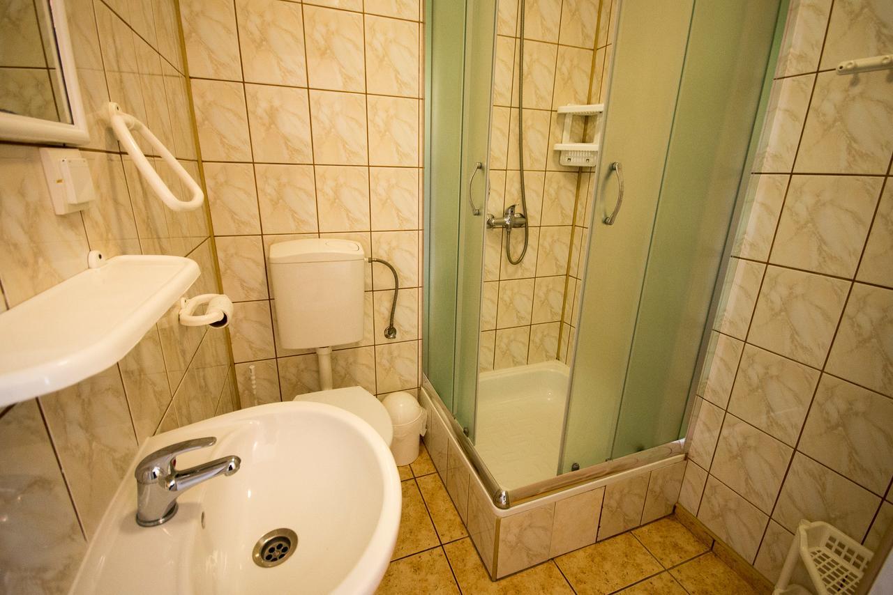 Appartement Jan Pokoje Dziwnówek Extérieur photo