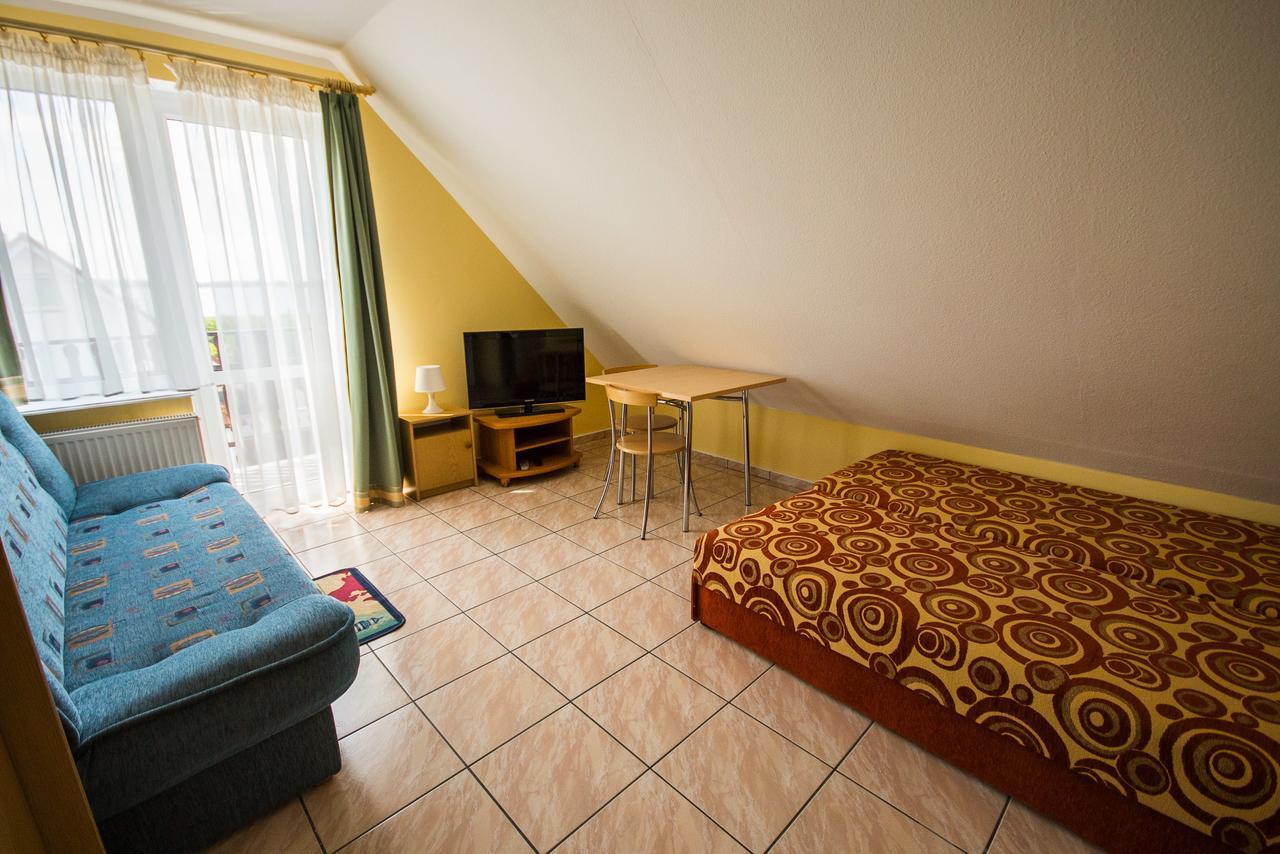 Appartement Jan Pokoje Dziwnówek Extérieur photo